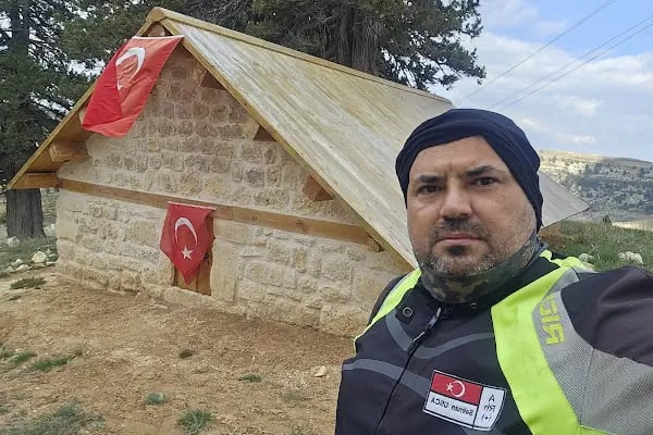 Nure Sofi Türbesi - Resim 13