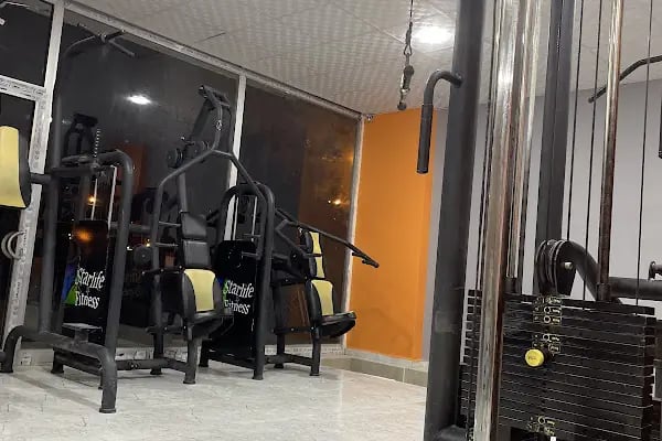 AKPINAR SPOR MERKEZİ - Resim 3