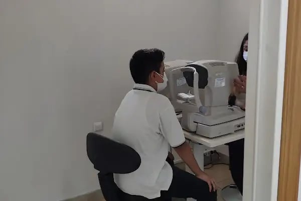 Era Göz Hastanesi Adana - Resim 18