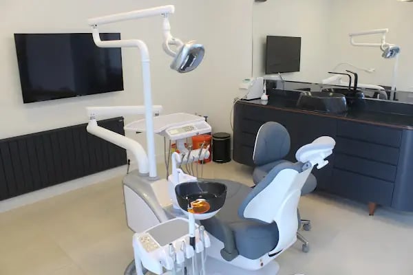 Bağlıca DentOffice Ağız ve Diş Sağlığı Polikliniği - Resim 17