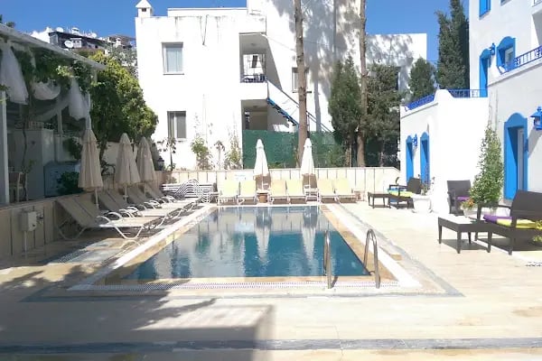 Zuzus Apartments - Resim 14
