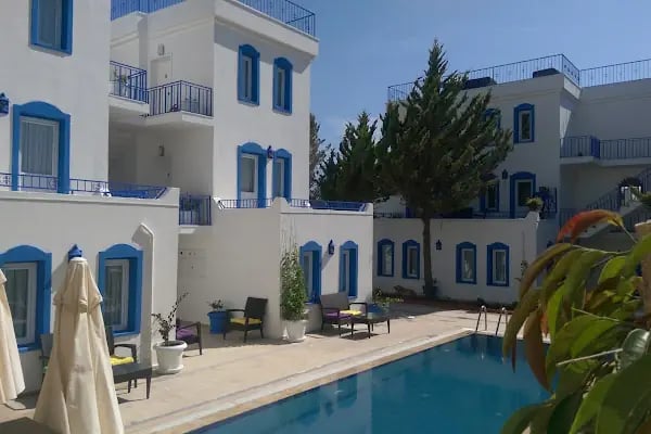 Zuzus Apartments - Resim 17