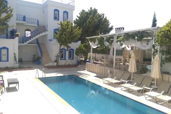 Zuzus Apartments - Resim 18