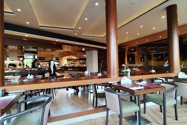 LUNA BAR RESTAURANT - Resim 3