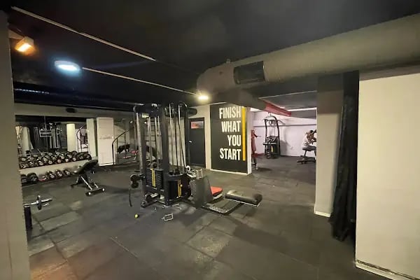 Sports35 Fitness ve Sağlıklı Yaşam Merkezi - Resim 19