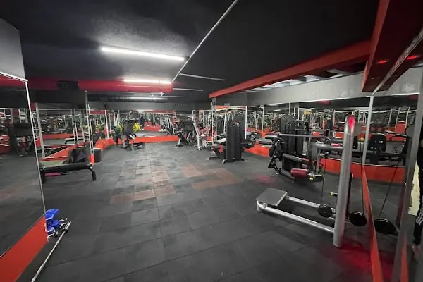 Sports35 Fitness ve Sağlıklı Yaşam Merkezi - Resim 16