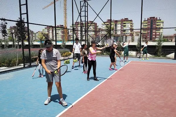 Konya Tenis Kursu - Tenis Özel Ders Eğitimi - Raket Tamiri Servisi Konya - Resim 7