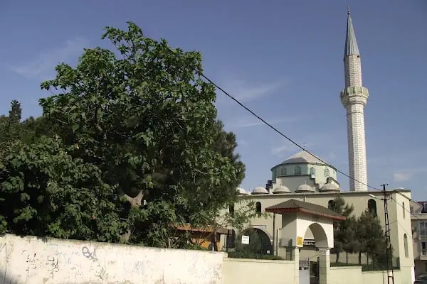 Hacılar Camii - Resim 1
