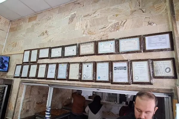 KARABAŞ UNLU MAMULLER &amp; EKMEK FIRINI - Resim 3