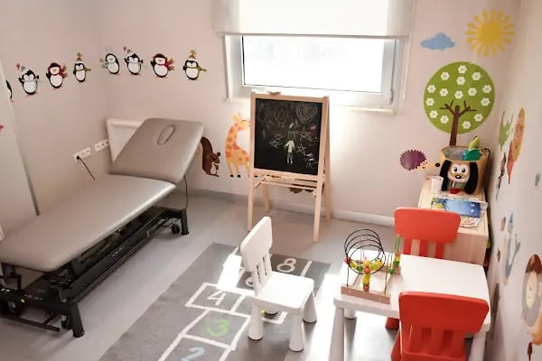 Turan Turan Sağlık Grubu (Turan Turan Health Group) - Resim 2