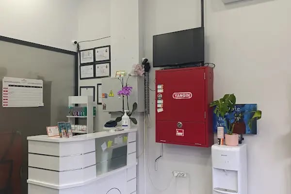 ZEYTİNBURNU LOCA VETERİNER KLİNİĞİ - Resim 10