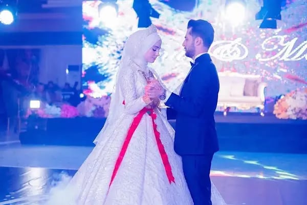 Beyaz Saray Kongre Ve Düğün Salonu Yeni Hal Pazarı Yanı - Resim 15