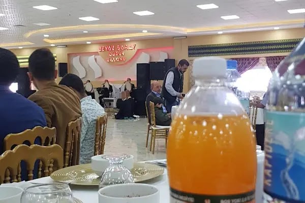 Beyaz Saray Kongre Ve Düğün Salonu Yeni Hal Pazarı Yanı - Resim 9