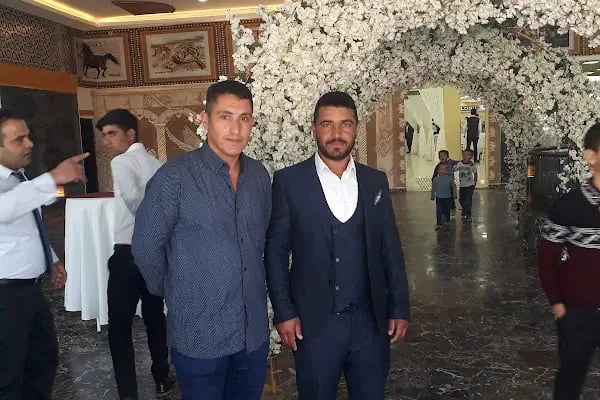 Beyaz Saray Kongre Ve Düğün Salonu Yeni Hal Pazarı Yanı - Resim 10