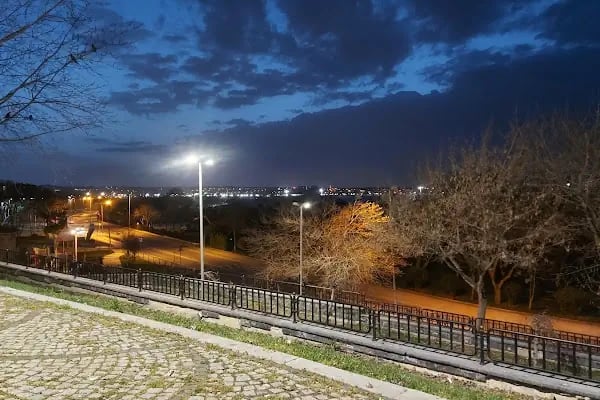İBB Cemal Kaytaz Parkı - Resim 18