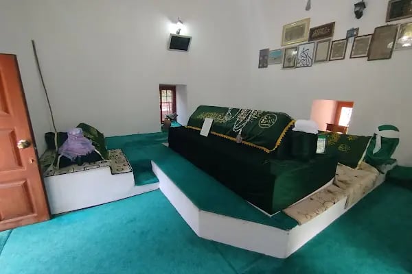 Revak sultan türbesi - Resim 12