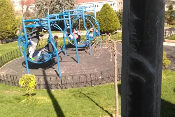 Şht. Rafet Uçankuş Parkı - Resim 17