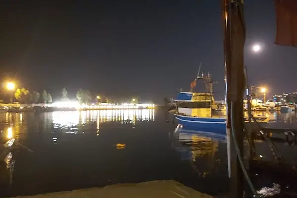 Akçaabat Limanı - Resim 20