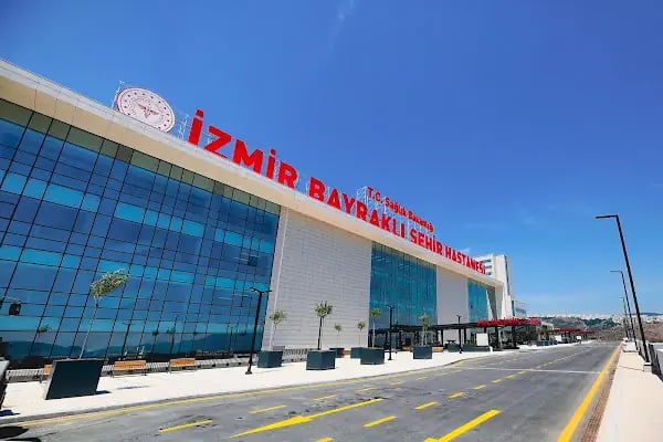 İzmir Şehir Hastanesi - Resim 3