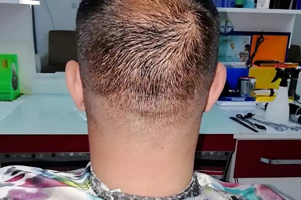 Emin Erkek Kuaförü - Resim 20