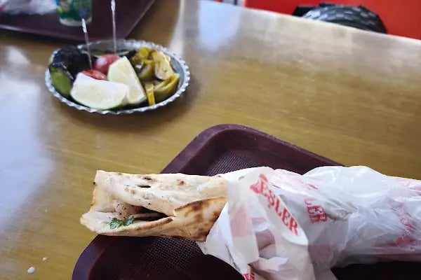 Sayan Kardesler restaurant - Resim 10