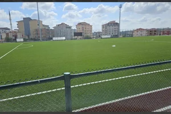 Kızılpınar 100. Yıl Stadyumu - Resim 2