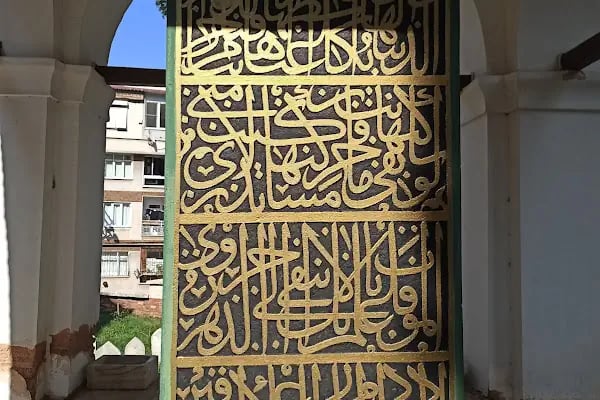 Umurbey türbesi - Resim 2