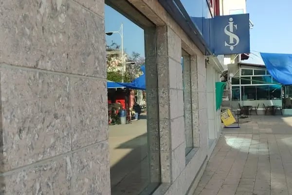Türkiye İş Bankası Kurttepe/Adana Şubesi - Resim 2