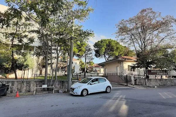 Balıkesir Devlet Hastanesi Turgut Solak Hizmet Binası - Resim 3