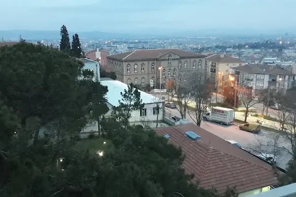 Balıkesir Devlet Hastanesi Turgut Solak Hizmet Binası - Resim 2
