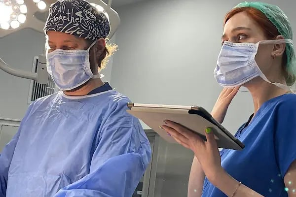 Op. Dr. Türker Üstün Estetik Plastik Cerrahi Kliniği | Jinekomasti İzmir - Resim 2