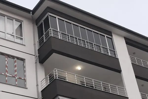Koç Yapi Cam Balkon giyotin kepenk sis - Resim 5