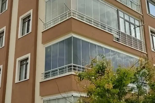 Koç Yapi Cam Balkon giyotin kepenk sis - Resim 3