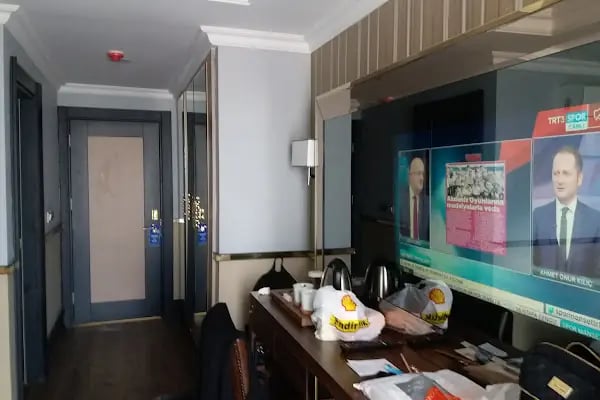 The Mara Palace - Resim 7