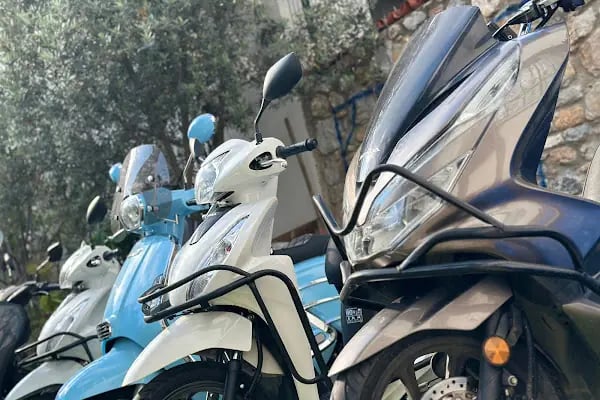 Fast Rent a Moped - Resim 13