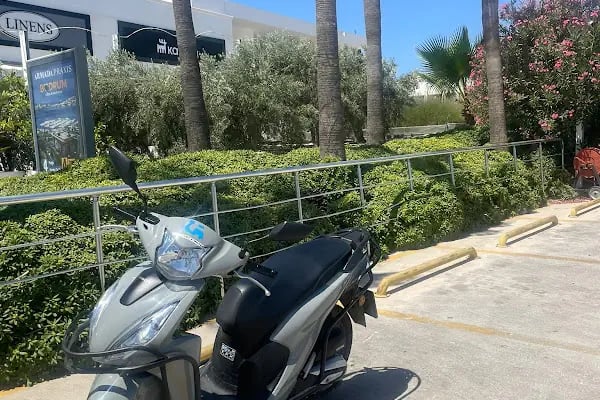Fast Rent a Moped - Resim 2