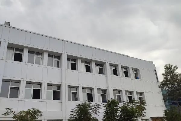 Şehit Türkmen Tekin Anadolu İmam Hatip Lisesi - Resim 2