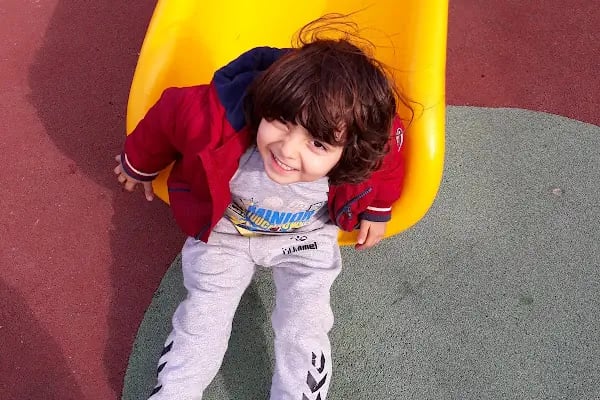 Küçükçekmece Belediyesi Şehit Berkay Işık Parkı - Resim 14