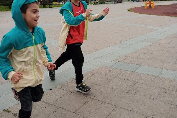 Küçükçekmece Belediyesi Şehit Berkay Işık Parkı - Resim 20