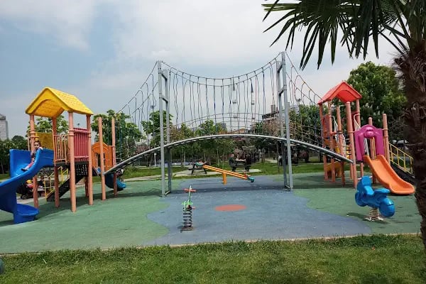Küçükçekmece Belediyesi Şehit Berkay Işık Parkı - Resim 7