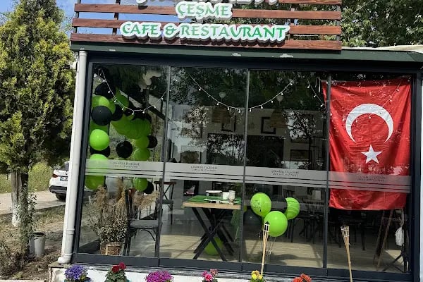 Kırklar Çınaraltı Çeşme Cafe - Resim 2