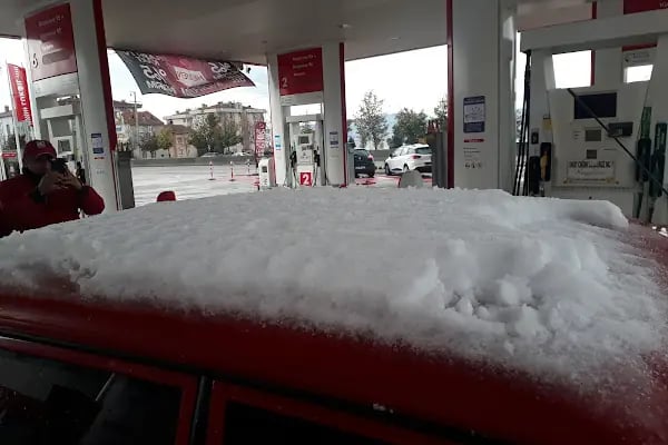 Lukoil - Resim 8