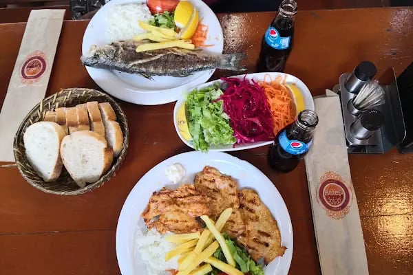 Sinek Cafe Bar - Resim 3