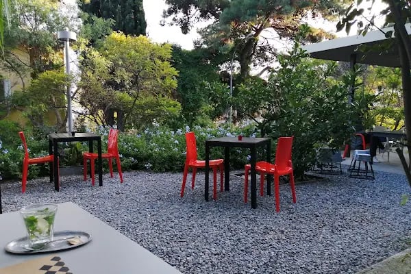 Sinek Cafe Bar - Resim 13