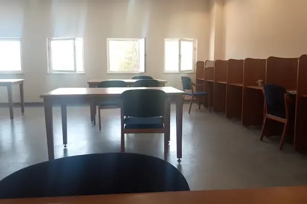 Menteşe Kütüphanesi | Muğla Sıtkı Koçman Üniversitesi - Resim 7