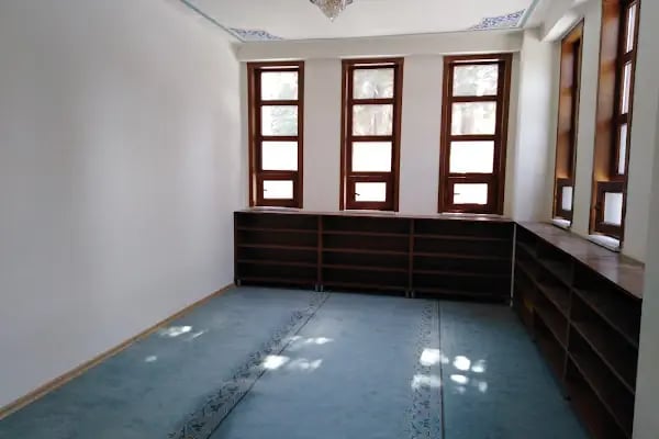 Gazanfer Mahallesi Bağışlayan Cami - Resim 7