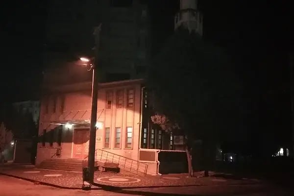 Gazanfer Mahallesi Bağışlayan Cami - Resim 11