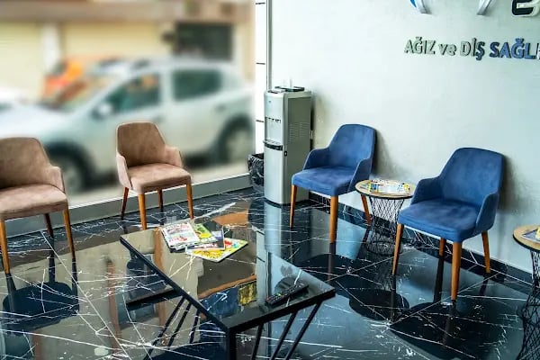Klinik Esse Ağız ve Diş Sağlığı Polikliniği - Davutdede - Resim 2