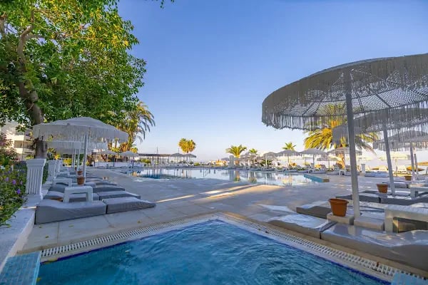 Ladonia Hotels Luna Beach Resort - Resim 3