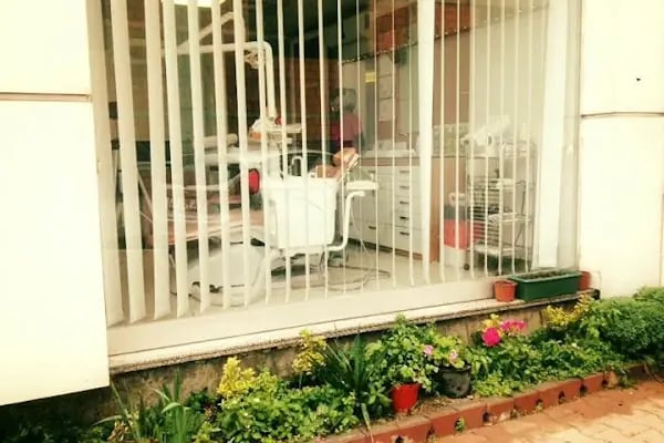 Doktordiş Ağız ve Diş Sağlığı Polikliniği - Resim 18